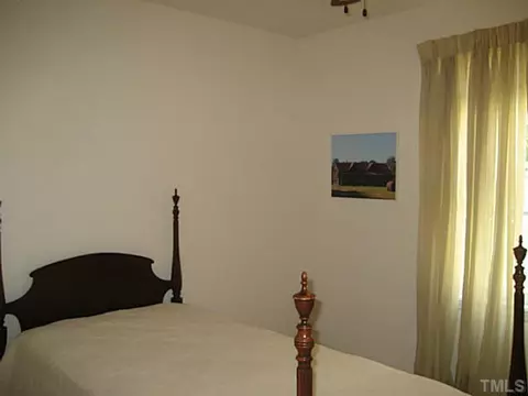 1307 Sedgefield St, Durham, NC 27705 photo 8
