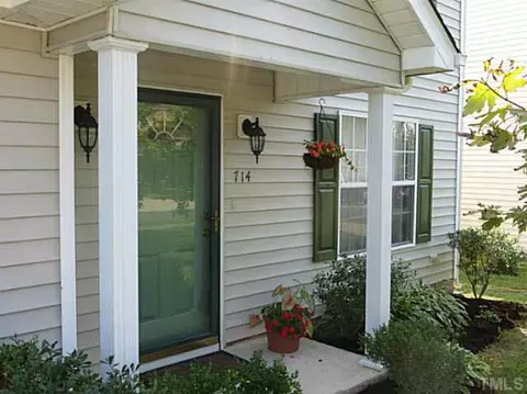 714 Turmeric Ln, Durham, NC 27713 photo 2