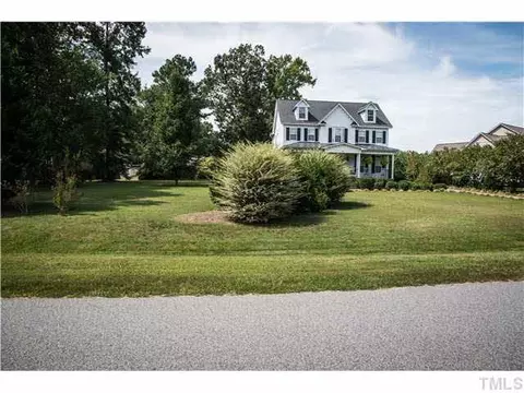 2716 Lautenberg Ln, Willow Springs, NC 27592 photo 4