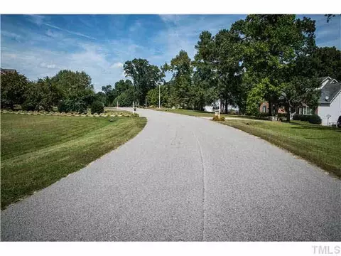 2716 Lautenberg Ln, Willow Springs, NC 27592 photo 8