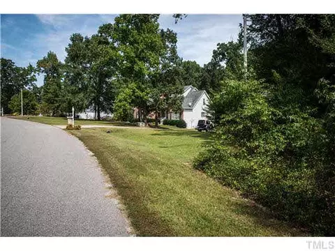 2716 Lautenberg Ln, Willow Springs, NC 27592 photo 6