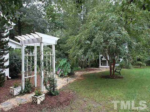 1810 Lisburn Ct, Garner, NC 27529 photo 13
