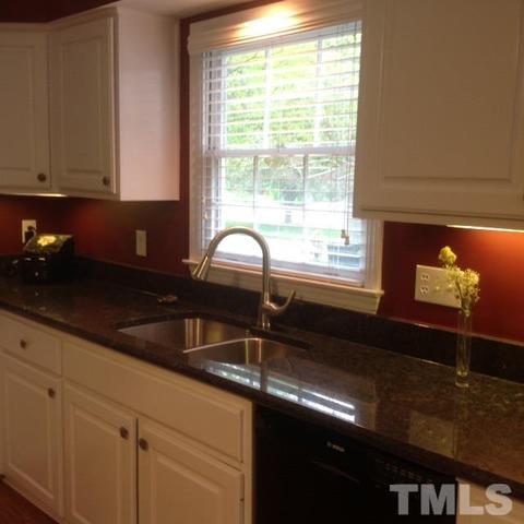 1810 Lisburn Ct, Garner, NC 27529 photo 5