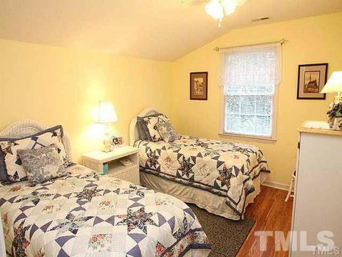 1810 Lisburn Ct, Garner, NC 27529 photo 11