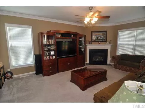 305 Whitney Ln, Durham, NC 27713 photo 9