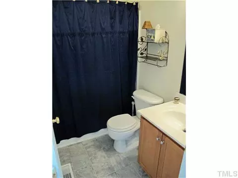 305 Whitney Ln, Durham, NC 27713 photo 20