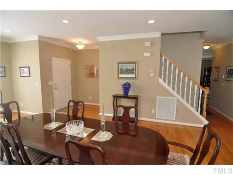 305 Whitney Ln, Durham, NC 27713 photo 3