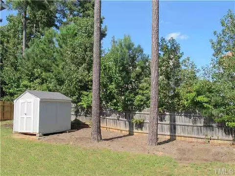 305 Whitney Ln, Durham, NC 27713 photo 22