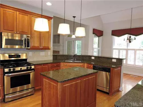 7003 Old Trail Dr, Durham, NC 27712 photo 7
