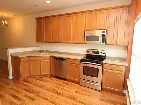 2634 Wyntercrest Ln, Durham, NC 27713 photo 6