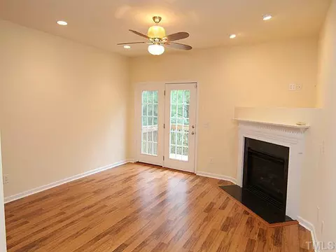 2634 Wyntercrest Ln, Durham, NC 27713 photo 2