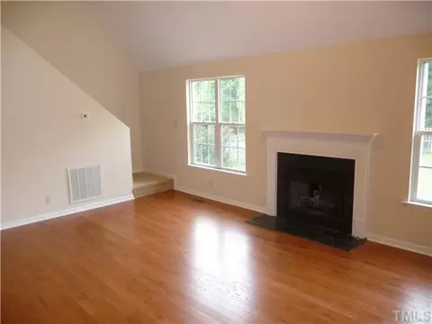 118 Queen Ferry Ct, Durham, NC 27712 photo 10