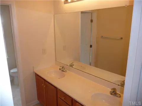118 Queen Ferry Ct, Durham, NC 27712 photo 23