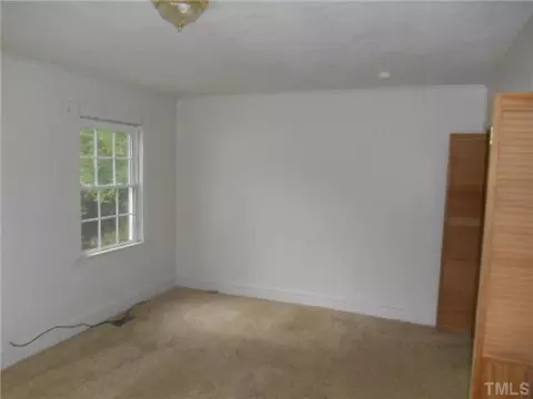 216 Currie St, Wallace, NC 28466 photo 3