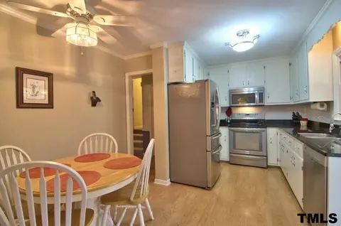2315 Dawn Trl, Durham, NC 27712 photo 6