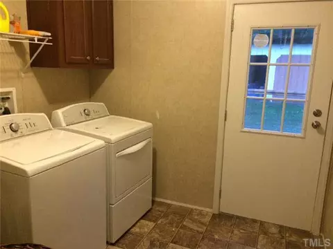 3913 Dodge Rd, Durham, NC 27704 photo 7