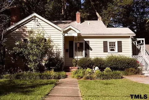 2711 Elgin St, Durham, NC 27704 photo 1