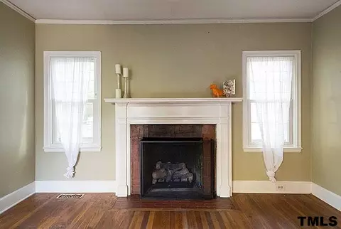 2711 Elgin St, Durham, NC 27704 photo 3