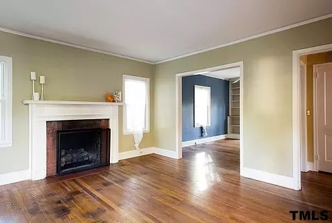 2711 Elgin St, Durham, NC 27704 photo 4