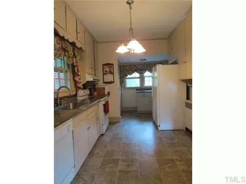 5111 Semora Rd, Roxboro, NC 27574 photo 5