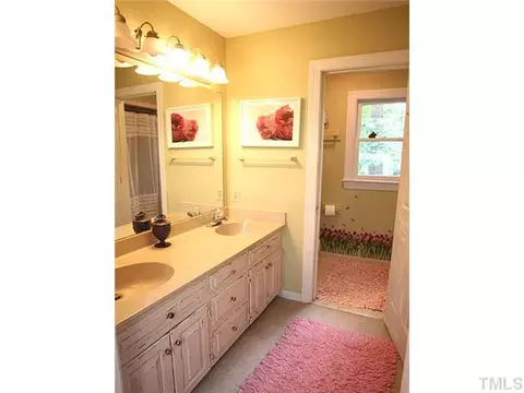 4510 Rollingwood Dr, Durham, NC 27713 photo 8