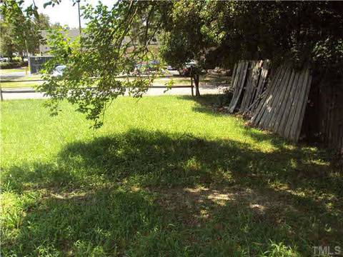 1103 Raynor St, Durham, NC 27703 photo 6
