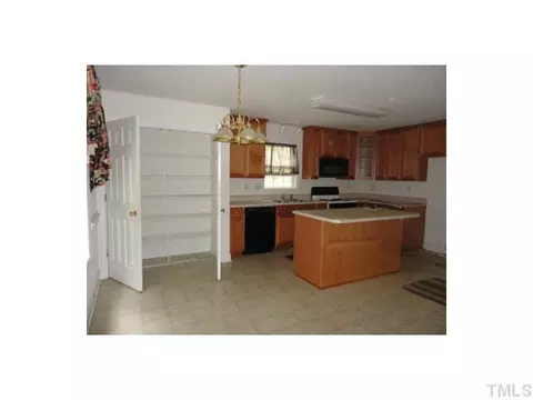 104 Knothole Ln, Durham, NC 27704 photo 8