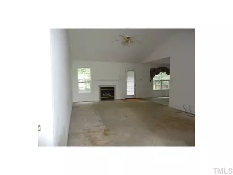 104 Knothole Ln, Durham, NC 27704 photo 6