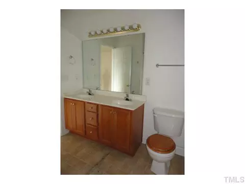 104 Knothole Ln, Durham, NC 27704 photo 13
