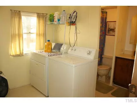 1210 Shade Tree Rd, Benson, NC 27504 photo 18