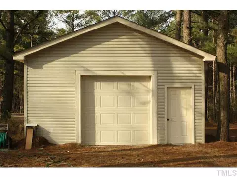 1210 Shade Tree Rd, Benson, NC 27504 photo 10
