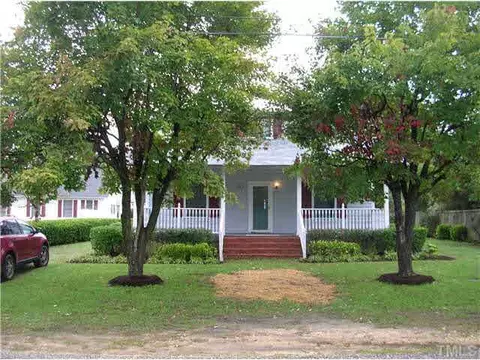 303 S 17th St, Erwin, NC 28339 photo 1