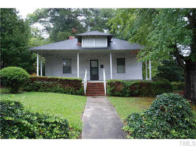 719 N 14th St, Erwin, NC 28339 photo 1