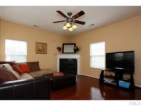 944 Spring Meadow Dr, Durham, NC 27713 photo 4