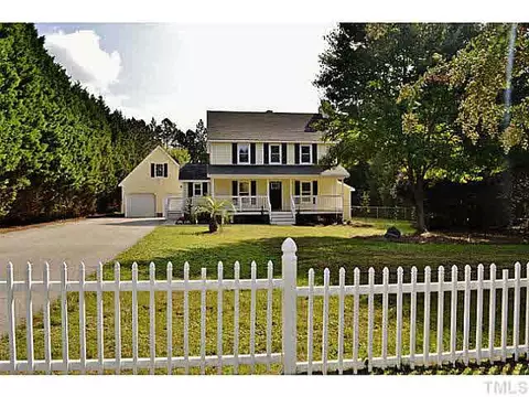 213 Lynnfield Ln, Garner, NC 27529 photo 2