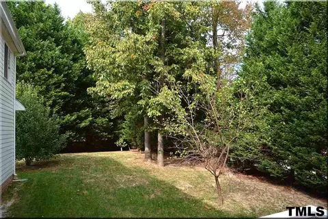 109 Ashwick Ct, Cary, NC 27513 photo 5