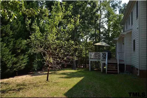 109 Ashwick Ct, Cary, NC 27513 photo 4