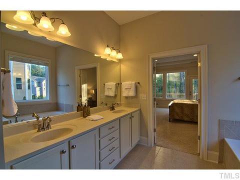 820 Clausun Dr, Durham, NC 27713 photo 18