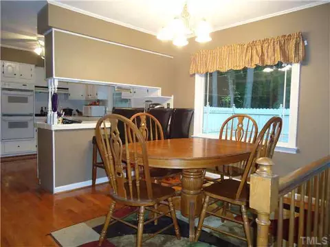 307 W Wilson St, Smithfield, NC 27577 photo 10