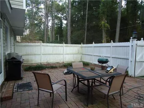 307 W Wilson St, Smithfield, NC 27577 photo 5