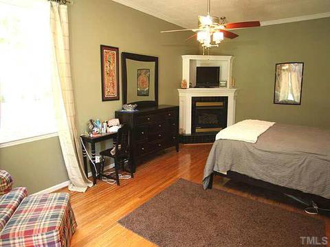 89 W Watson Rd, Benson, NC 27504 photo 6