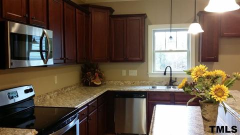 665 Tilghman Rd, Coats, NC 27521 photo 9
