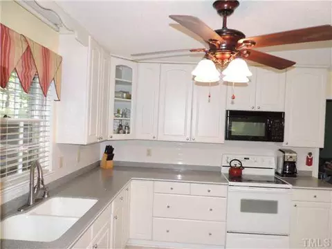 2907 Split Rail Pl, Durham, NC 27712 photo 10