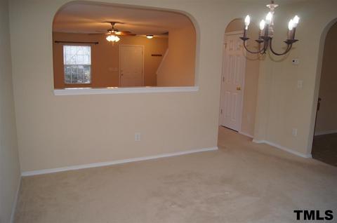 3109 Skybrook Ln, Durham, NC 27703 photo 4