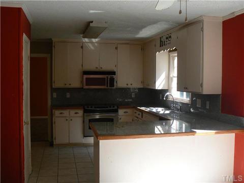 2709 Umstead Rd, Durham, NC 27712 photo 4