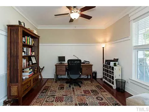 8 Persimmon Ct, Durham, NC 27712 photo 3