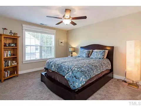 8 Persimmon Ct, Durham, NC 27712 photo 22
