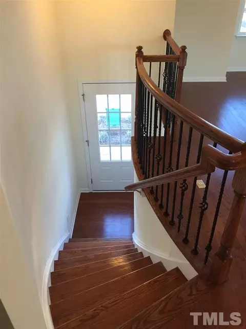 5315 Cambridgeshire Loop, Cary, NC 27519 photo 2