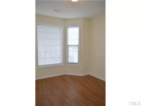 47 Signet Dr, Durham, NC 27704 photo 10