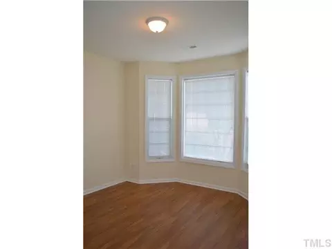 47 Signet Dr, Durham, NC 27704 photo 9